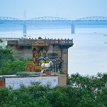 ורנאסי Ganga Darshanam Guesthouse At Dashashwamedh Ghat מראה חיצוני תמונה